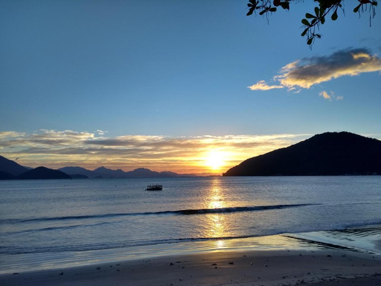 Cristama Residence Inn Ubatuba Kültér fotó